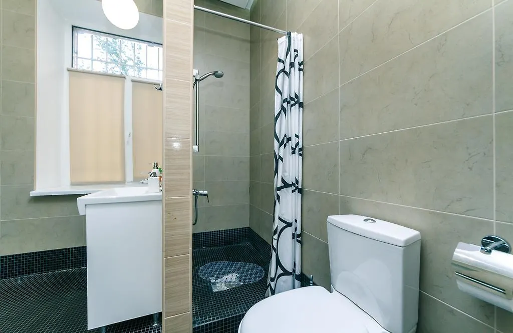 Kreschatik 21 With Terrace 2Br 키예프 아파트