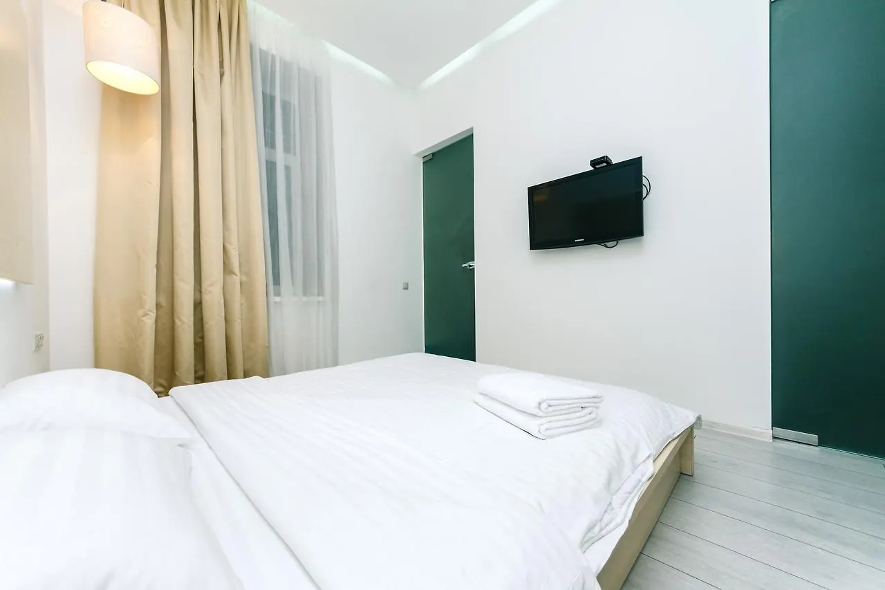 Kreschatik 21 With Terrace 2Br 키예프 우크라이나