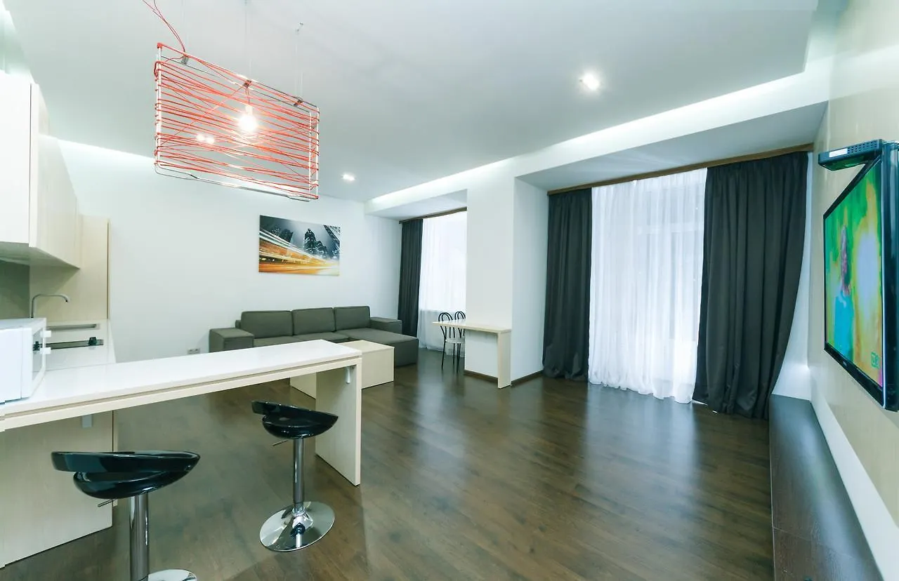 Apartment Kreschatik 21 With Terrace 2Br Kyiv Ukraine